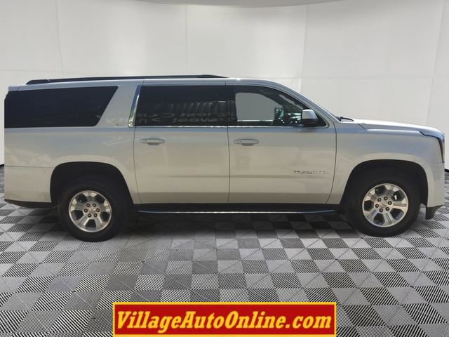 Used 2017 GMC Yukon XL SLT AWD/4WD image 17