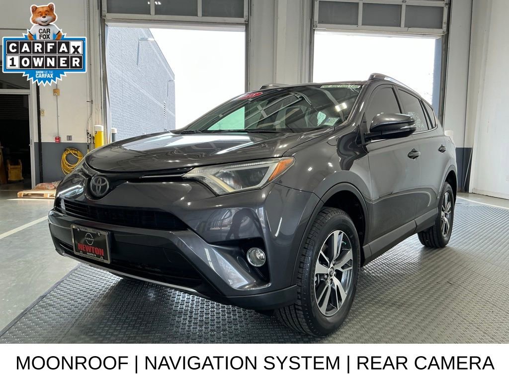 Used 2018 Toyota RAV4 XLE image 2