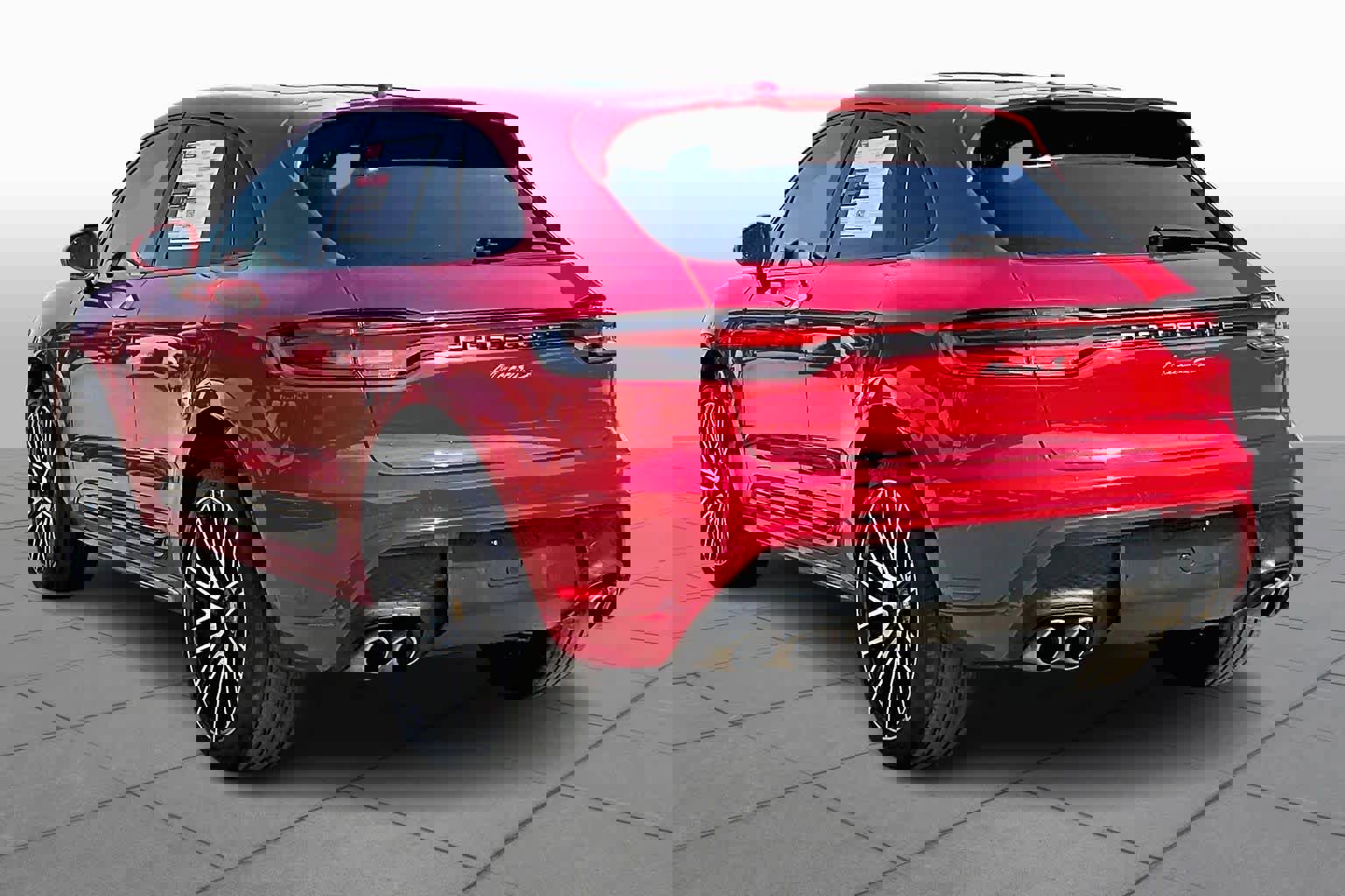 Used 2025 Porsche Macan S image 12