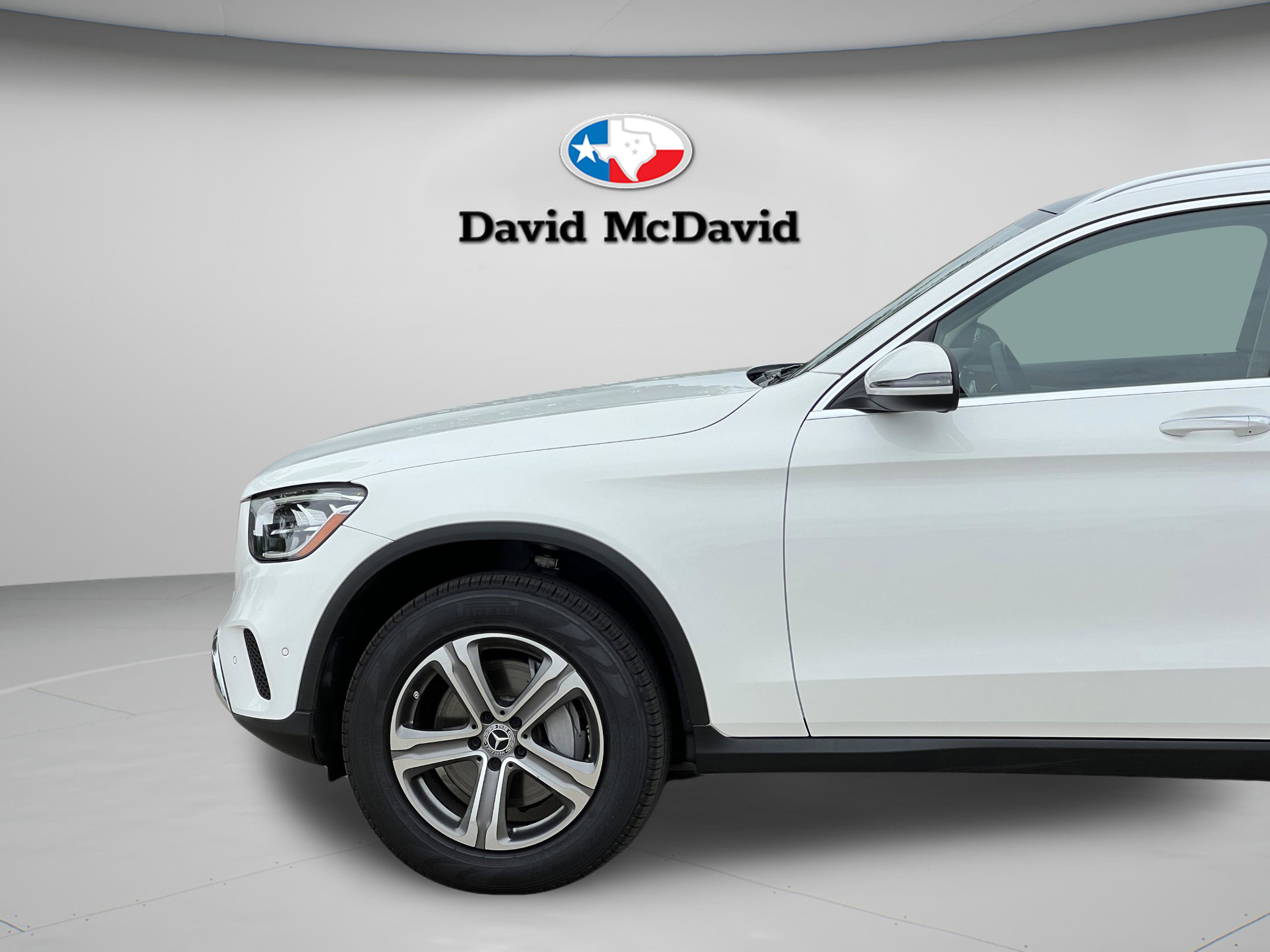 Used 2022 Mercedes-Benz GLC 300 4MATIC w/ Premium Package Lite image 32