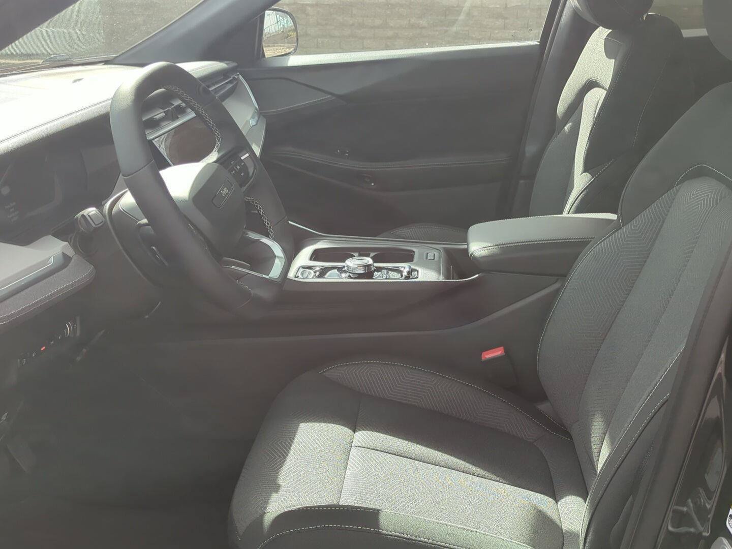 New 2026 Jeep Cherokee Laredo AWD/4WD image 13