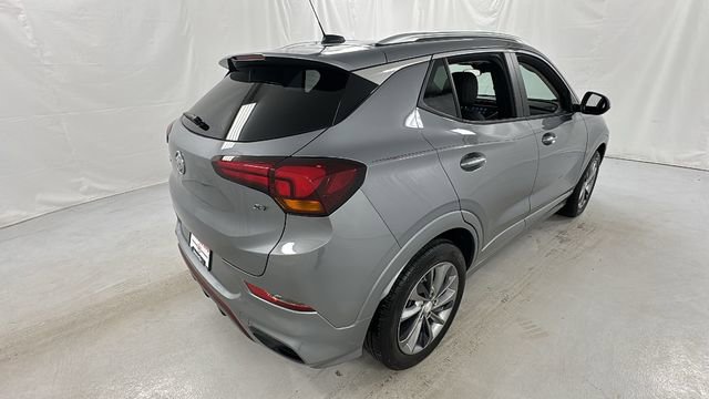 Used 2023 Buick Encore GX Select w/ Sport Touring Package image 3