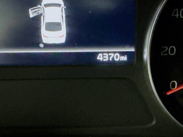 Used 2024 Kia Forte GT-Line w/ GT-Line Premium Package image 19