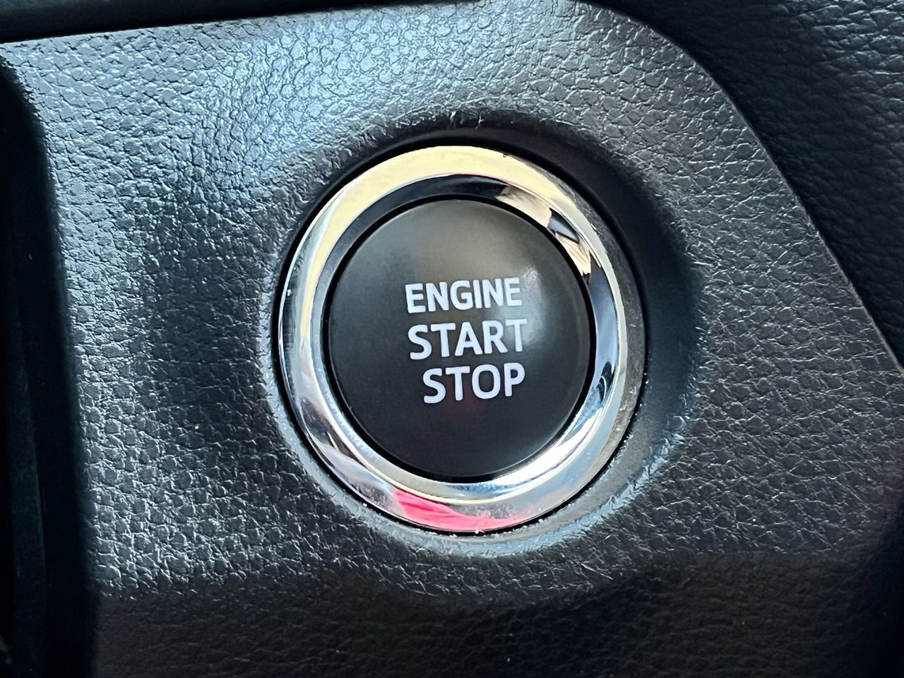 Used 2024 Toyota RAV4 XLE image 19