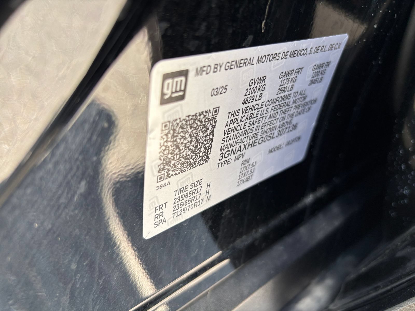 Used 2025 Chevrolet Equinox LT FWD image 30