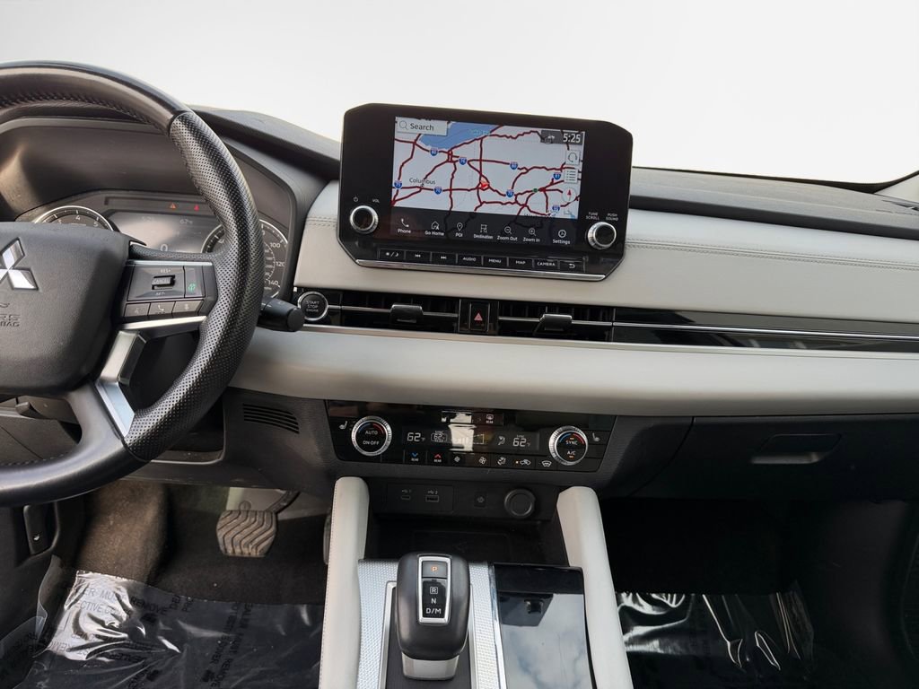 Used 2022 Mitsubishi Outlander SEL image 22