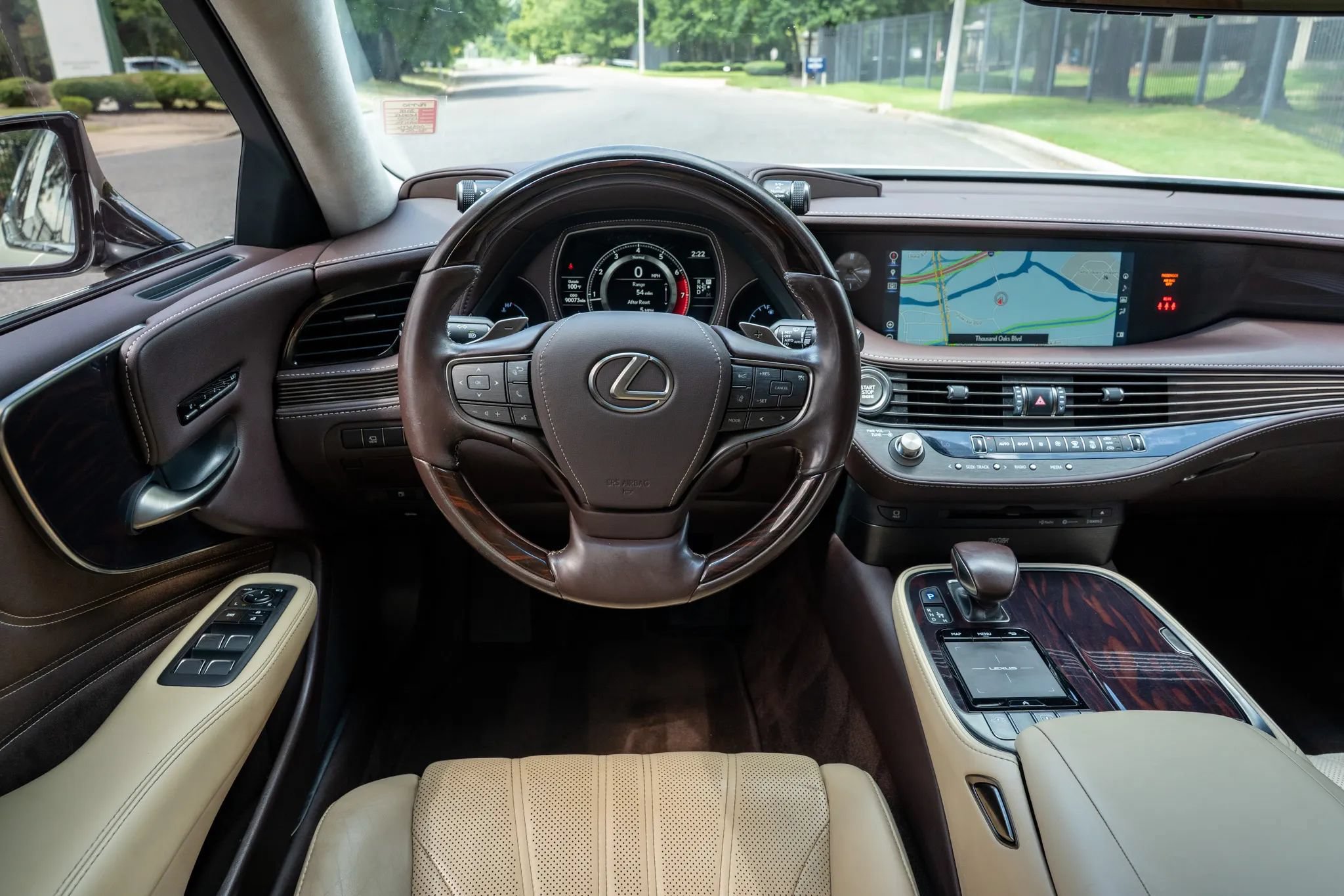 Used 2018 Lexus LS 500 w/ Interior Upgrade Package RWD image 18