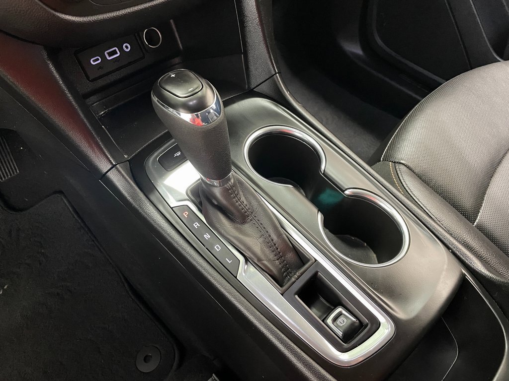 Certified 2020 Chevrolet Equinox LT w/ Midnight Edition image 31