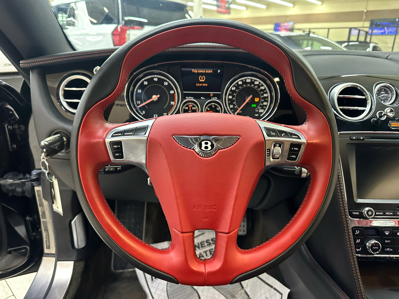 Used 2016 Bentley Continental GT AWD/4WD image 24