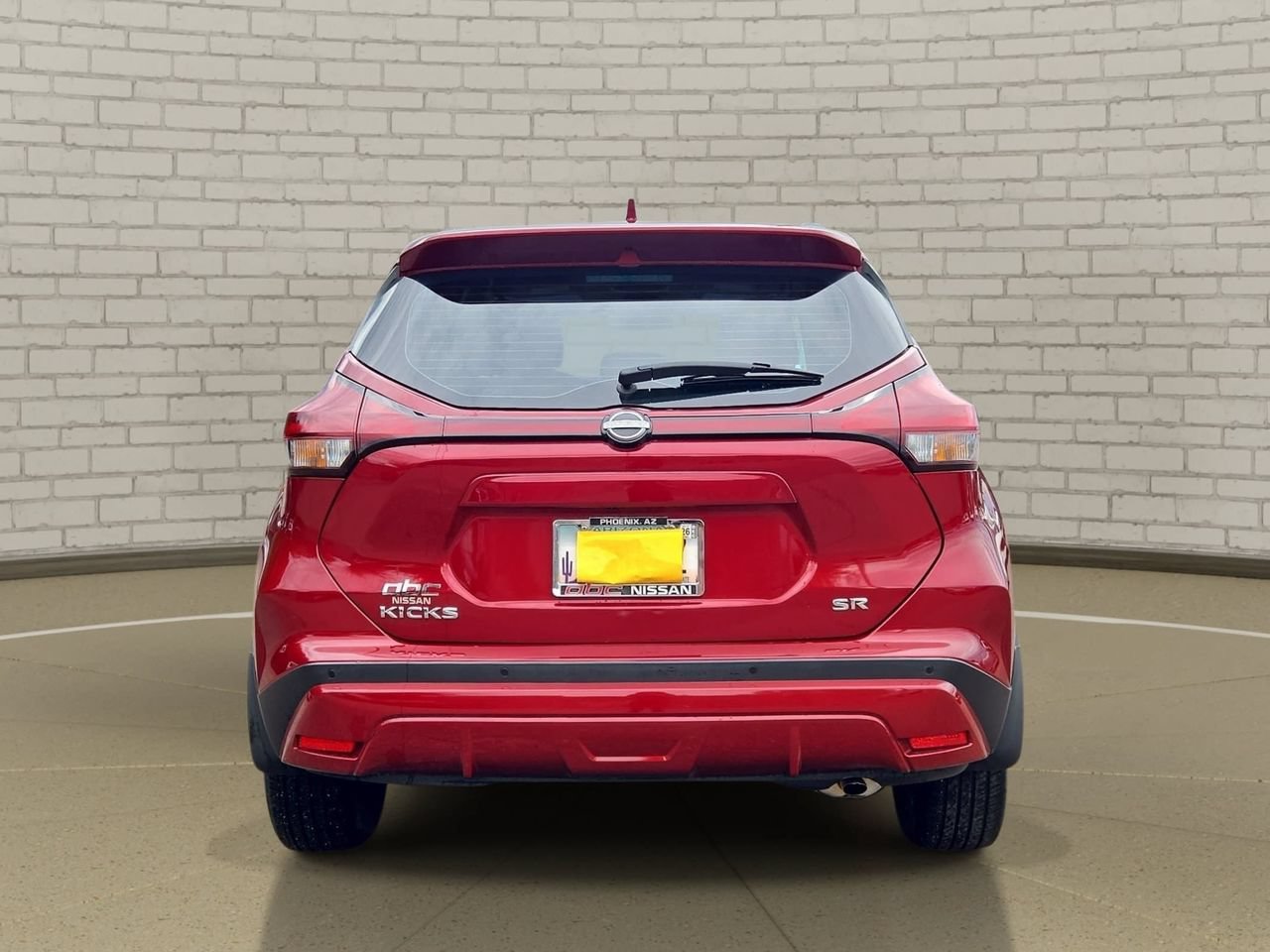 Certified 2024 Nissan Kicks SR FWD image 6