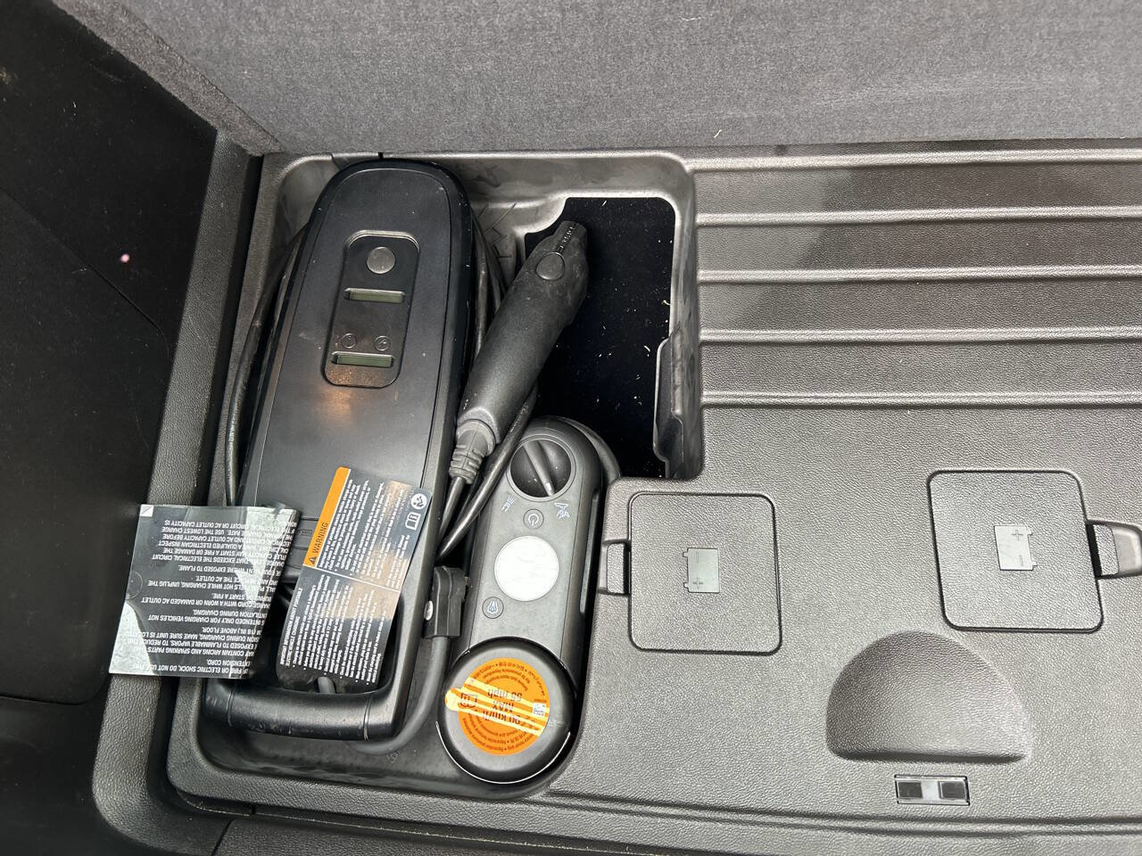 Used 2012 Chevrolet Volt Premium w/ Premium Trim Package image 18