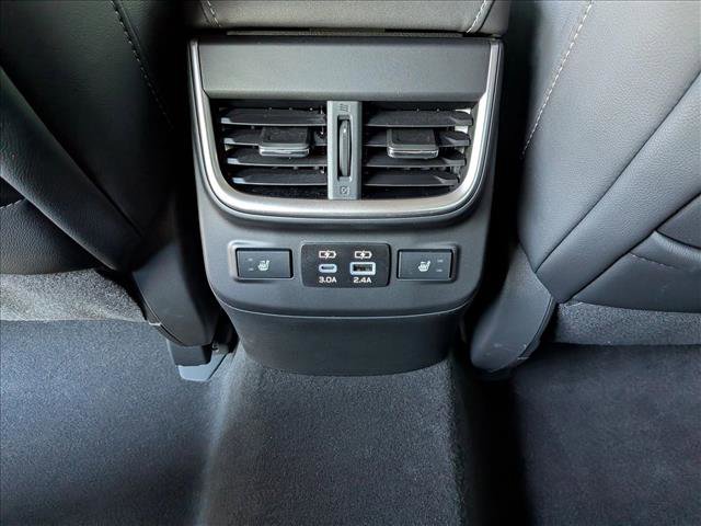 Used 2025 Subaru Outback Limited image 18
