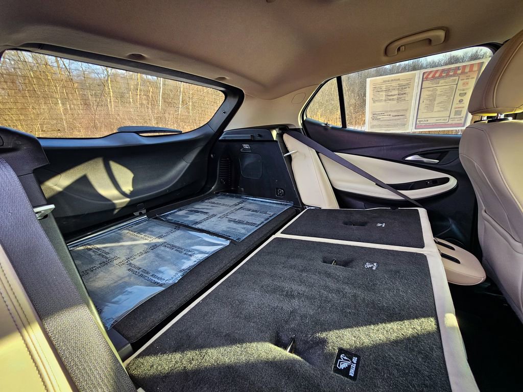 Used 2020 Buick Encore GX Essence w/ Advanced Technology Package image 38