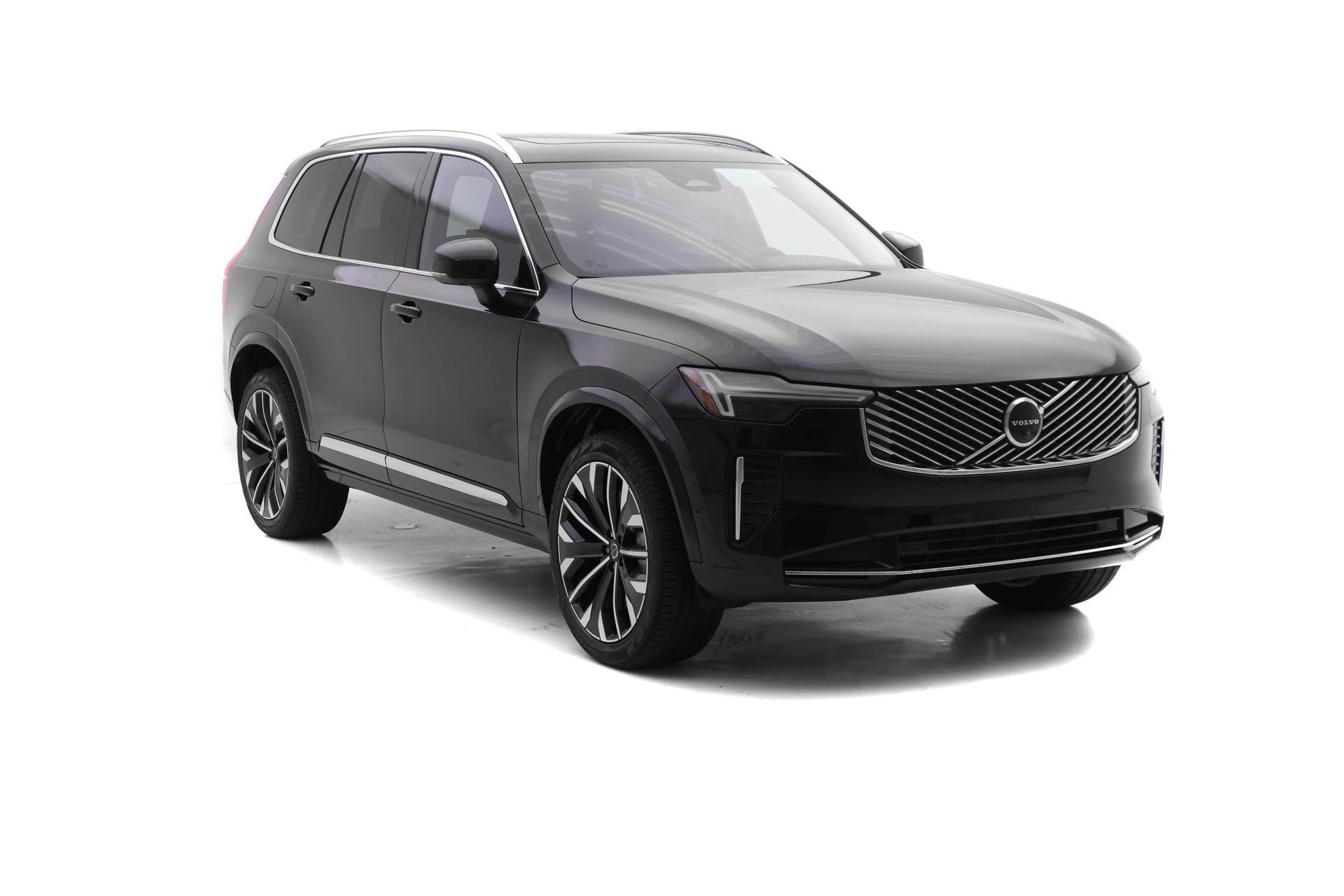 New 2026 Volvo XC90 B6 Plus w/ Protection Package Premier image 2