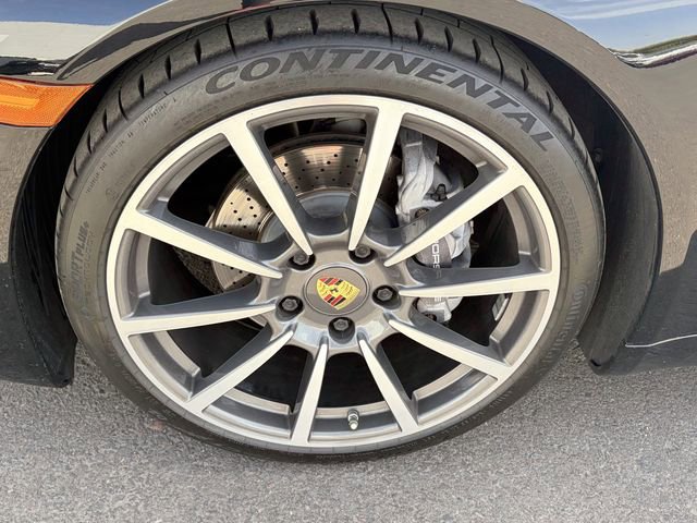 Used 2017 Porsche 911 Carrera RWD image 5