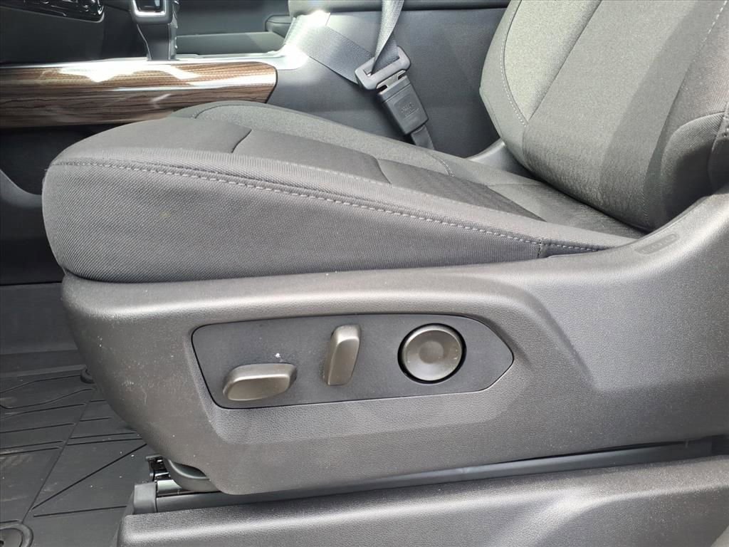 New 2026 Chevrolet Silverado 1500 LT w/ Protection Package image 17