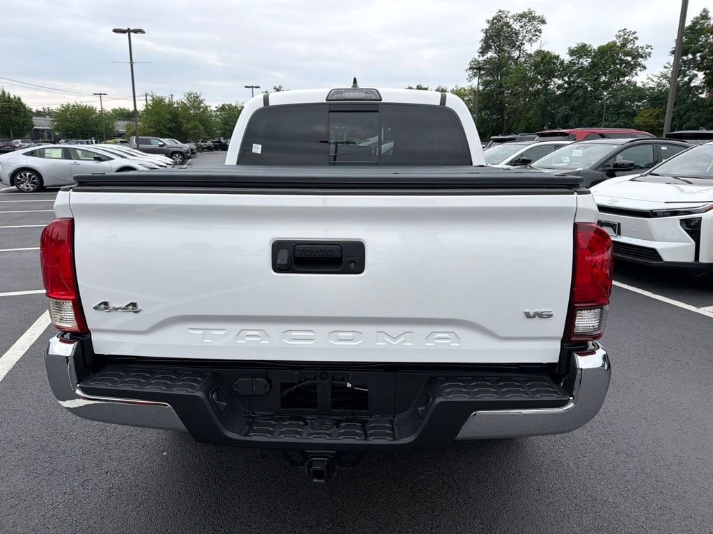 Used 2019 Toyota Tacoma SR5 AWD/4WD image 7
