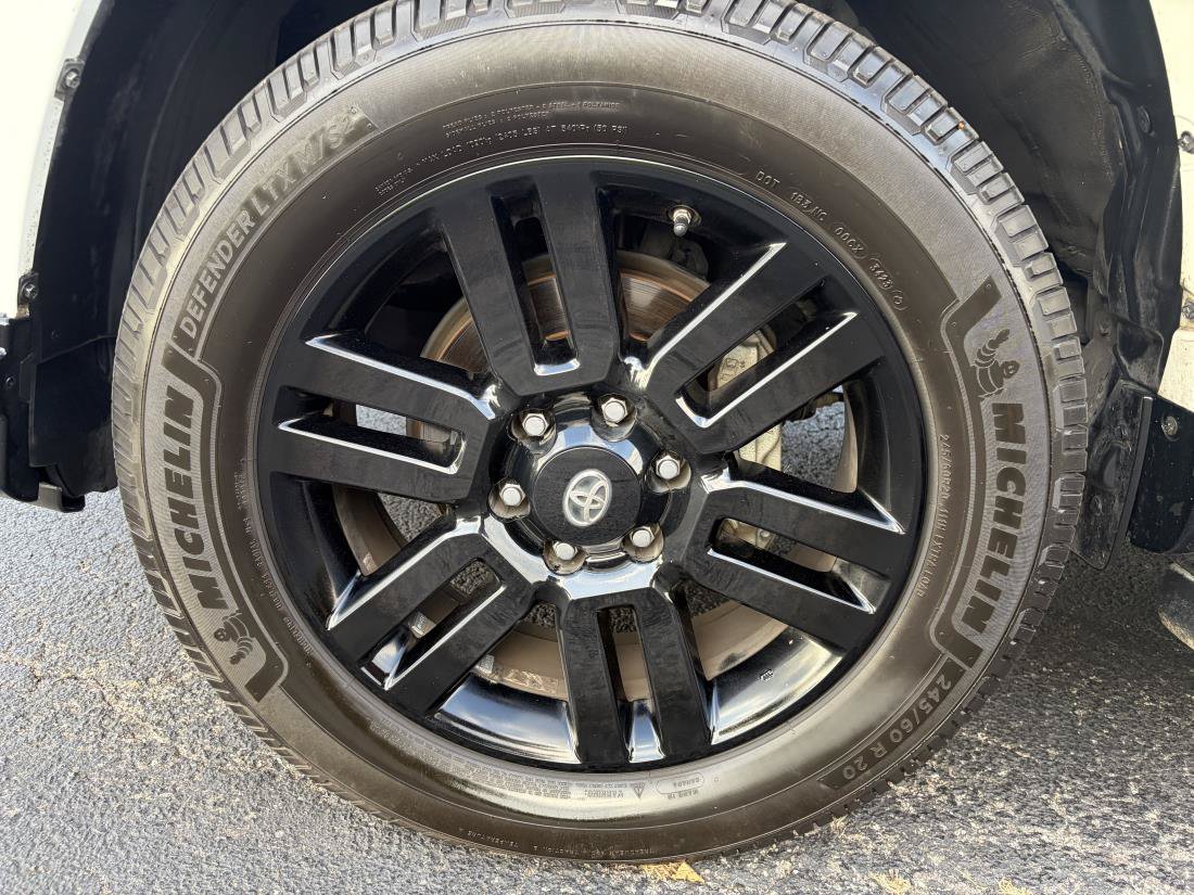 Used 2019 Toyota 4Runner Limited RWD image 8