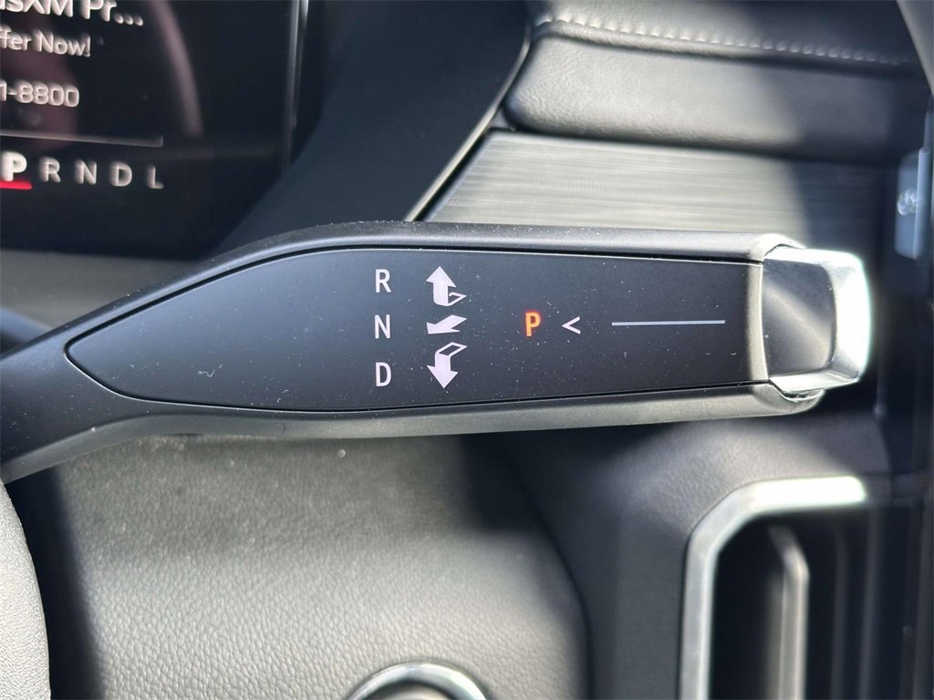 Used 2025 GMC Acadia Elevation image 6