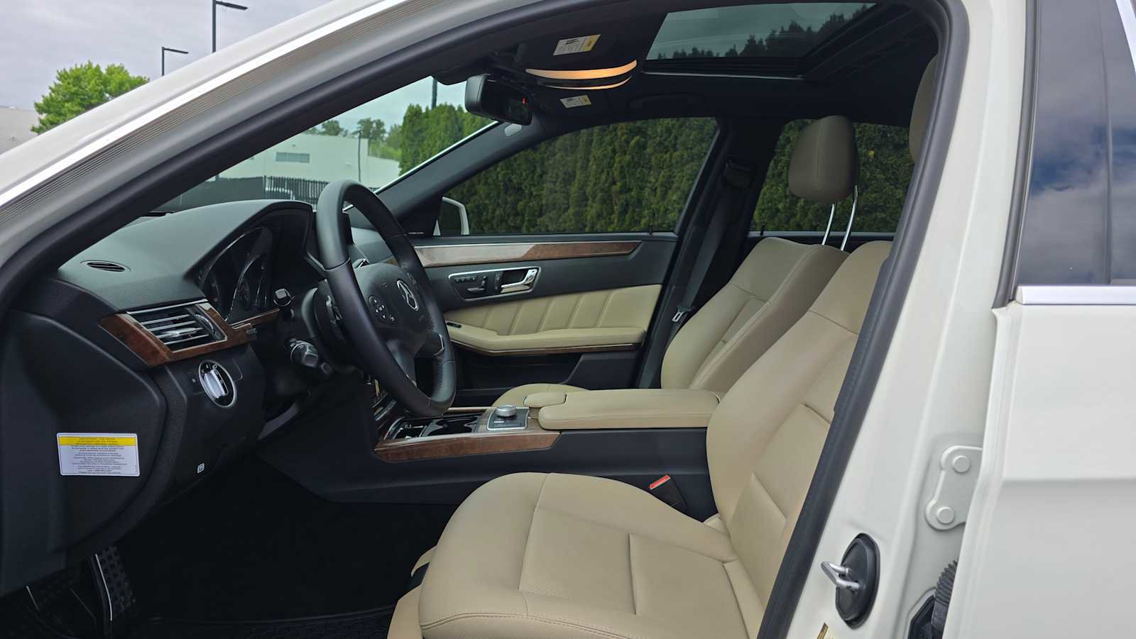 Used 2011 Mercedes-Benz E 350 Sedan image 20