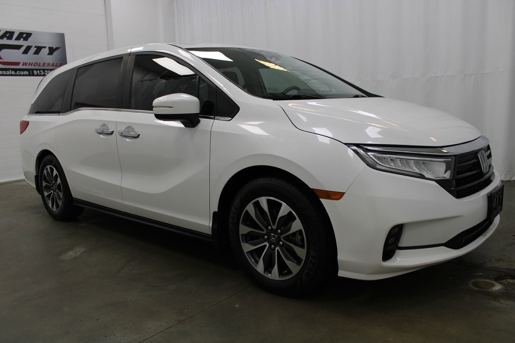 Used 2021 Honda Odyssey EX-L image 4