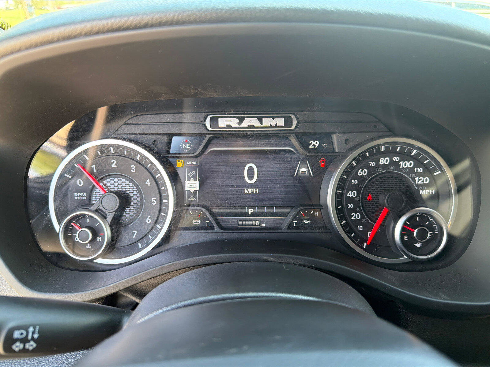 New 2026 RAM 1500 Express AWD/4WD image 11