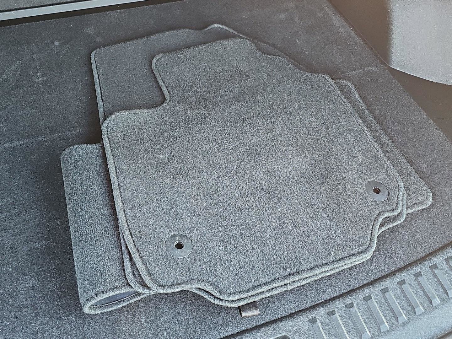 Used 2025 GMC Terrain Elevation image 26