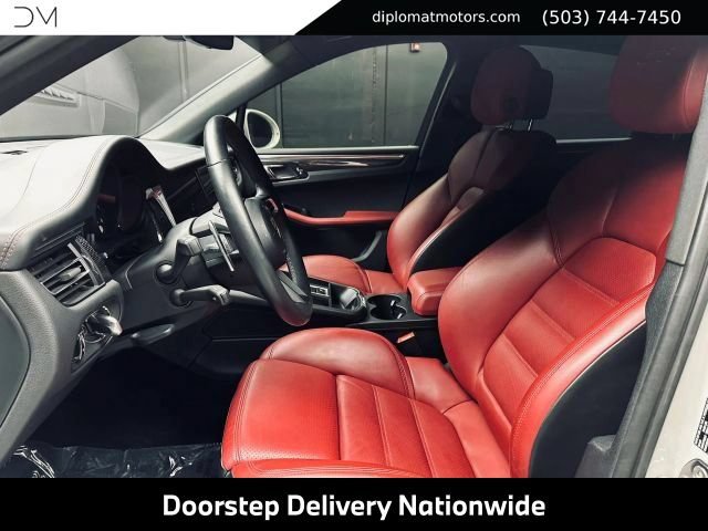Used 2022 Porsche Macan GTS AWD/4WD image 18