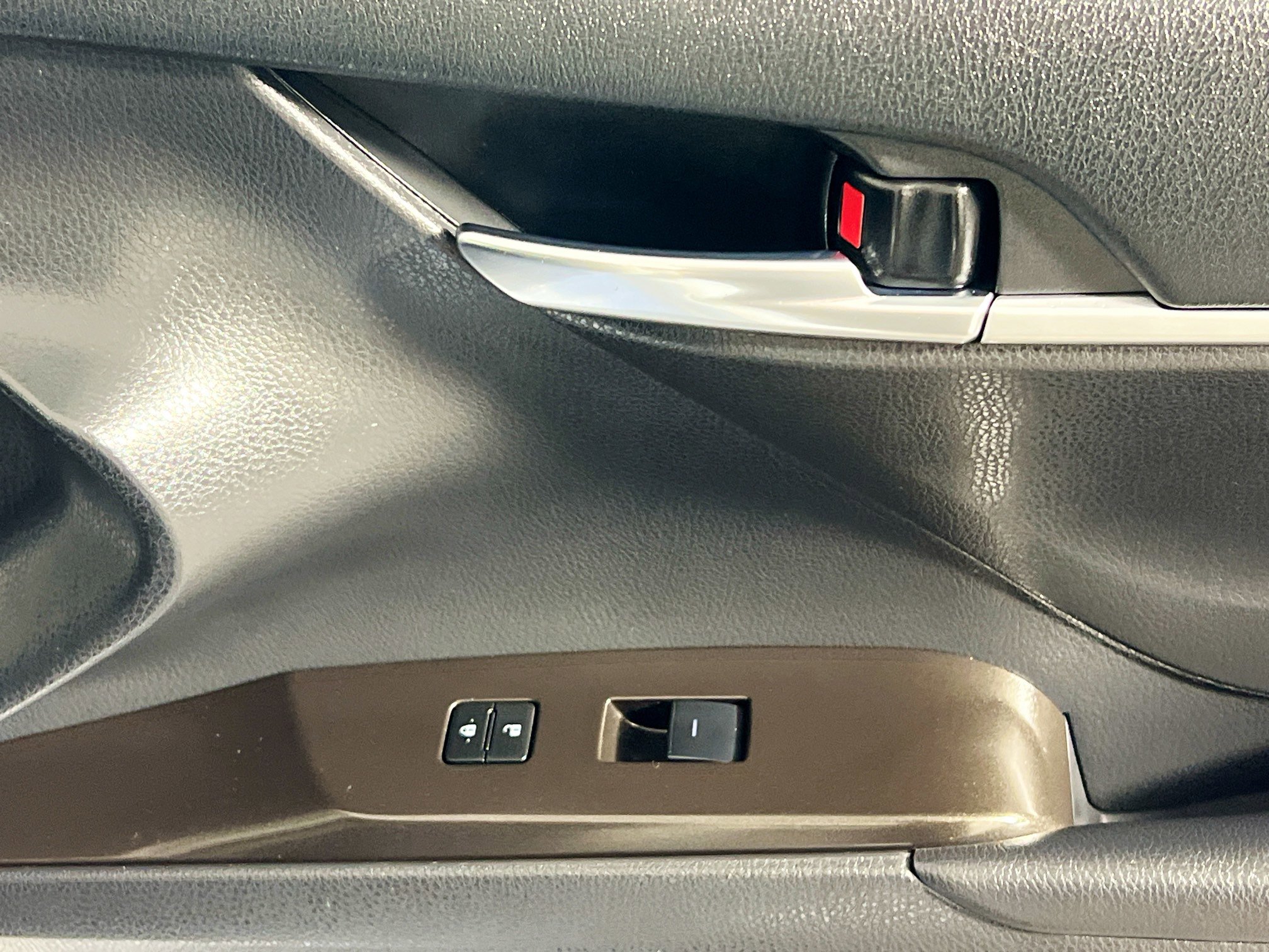 Used 2022 Toyota Camry SE image 32