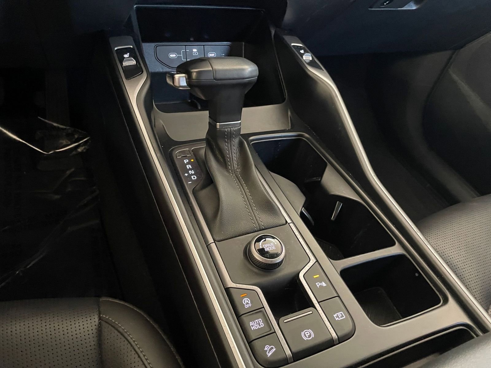 Used 2024 Kia Sorento S image 41