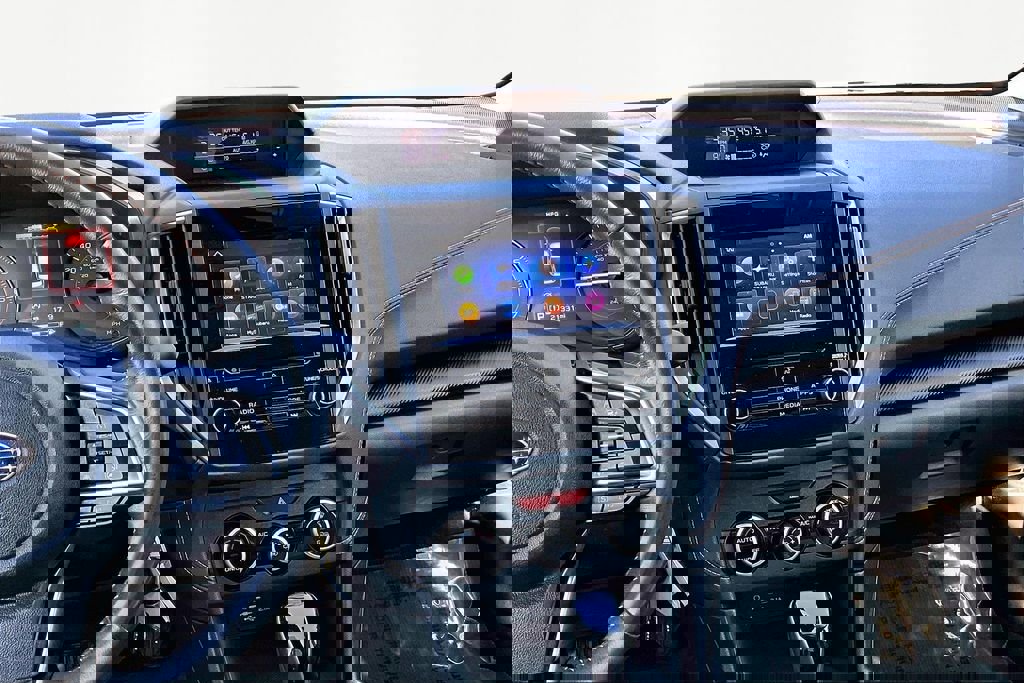 Used 2023 Subaru Crosstrek 2.0i Premium image 6