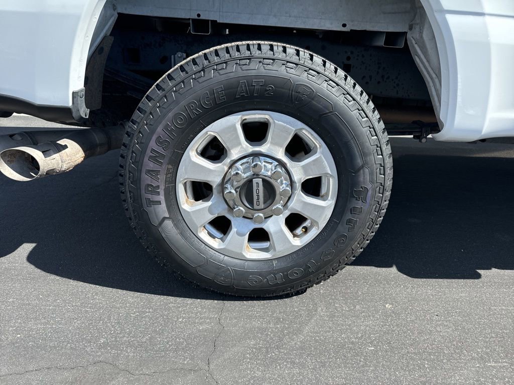 Used 2024 Ford F250 XLT image 4