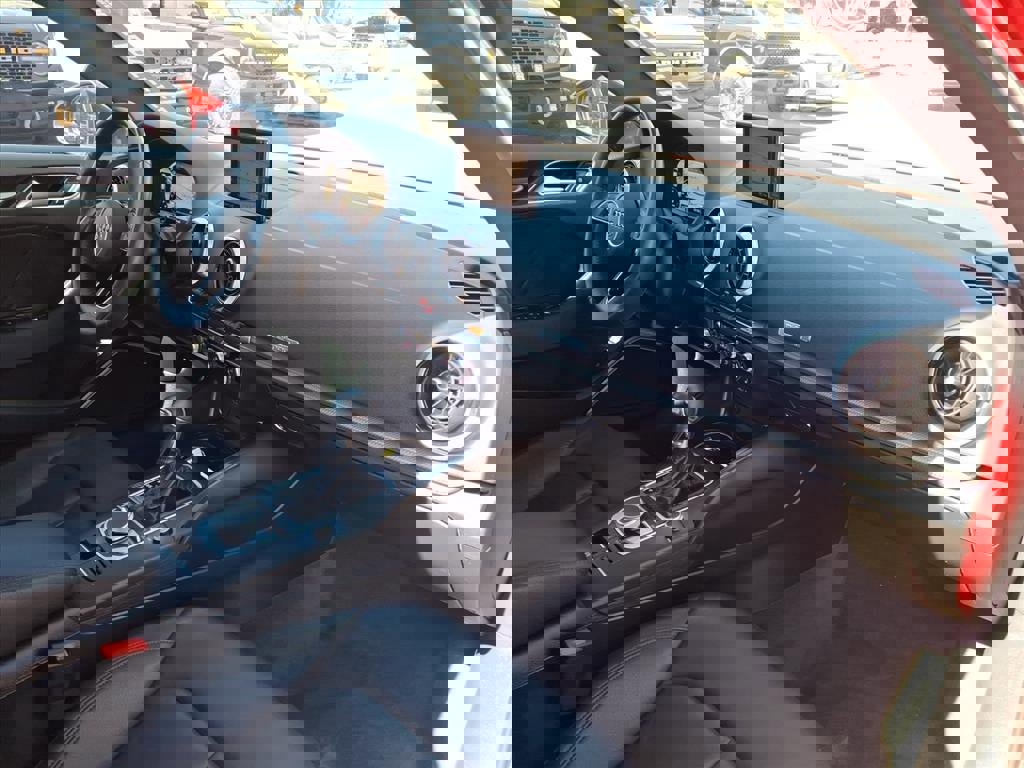 Used 2018 Audi A3 e-tron Premium Plus w/ Technology Package image 10