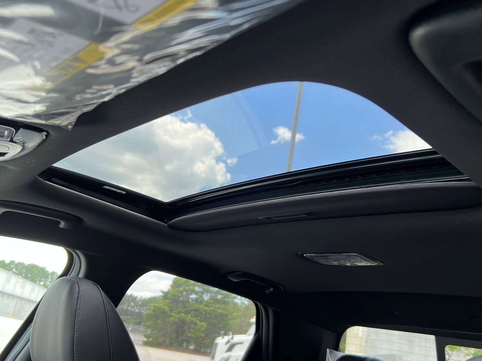 New 2024 Hyundai Santa Cruz Limited image 32