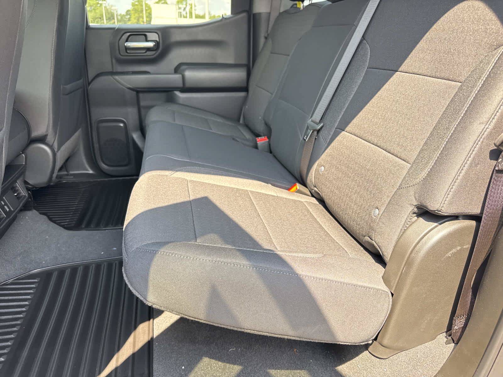 New 2026 Chevrolet Silverado 1500 Custom w/ Turbomax Blackout Package AWD/4WD image 8