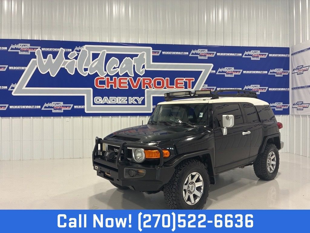 Used 2014 Toyota FJ Cruiser 4WD w/ Convenience Package image 1