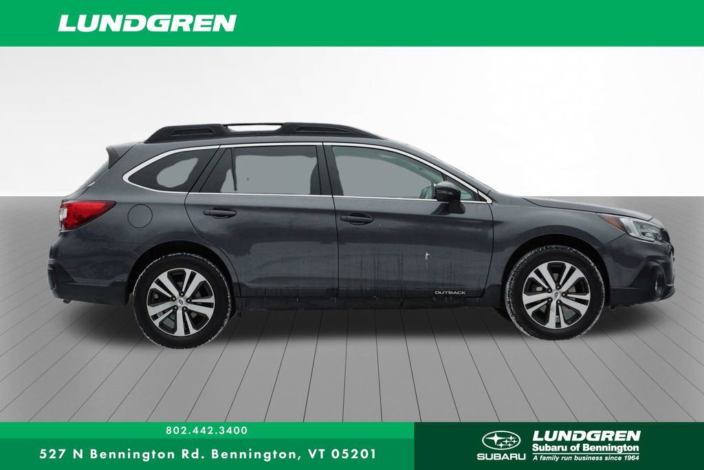 Used 2018 Subaru Outback 3.6R Limited image 2