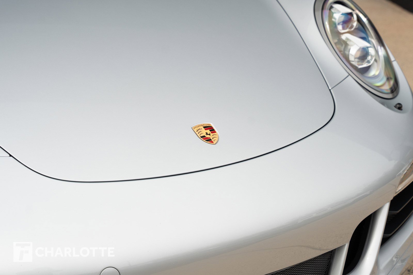 Used 2015 Porsche 911 Carrera GTS image 2