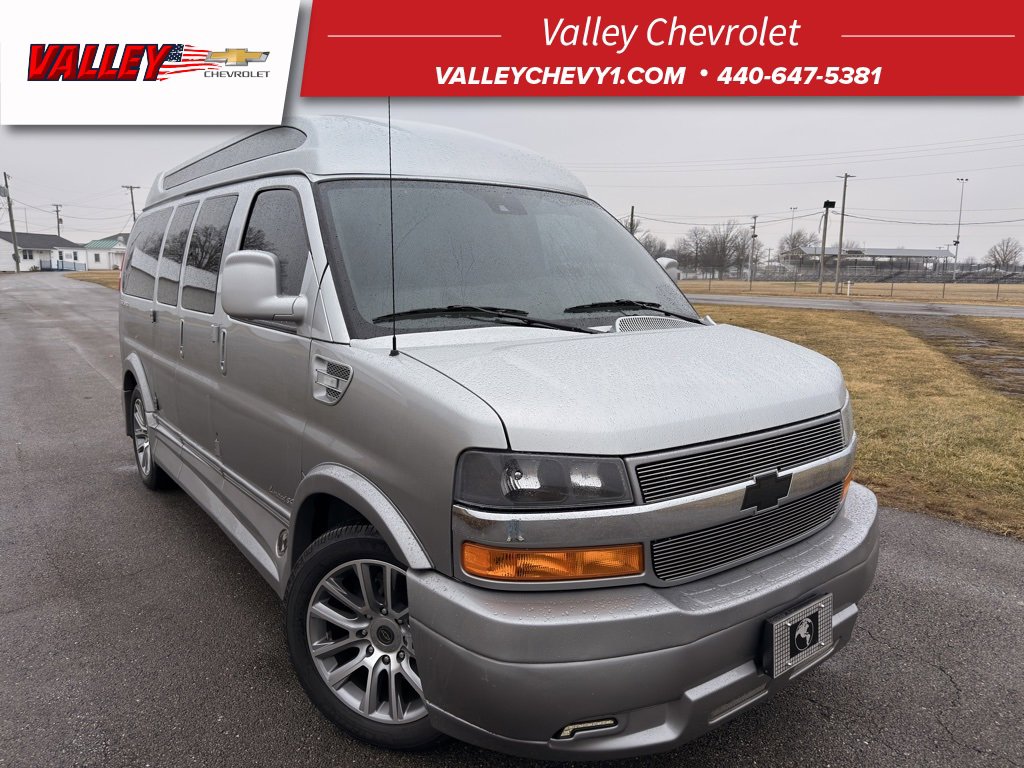 Used 2021 Chevrolet Express 2500 LS w/ Enhanced Convenience Package image 1
