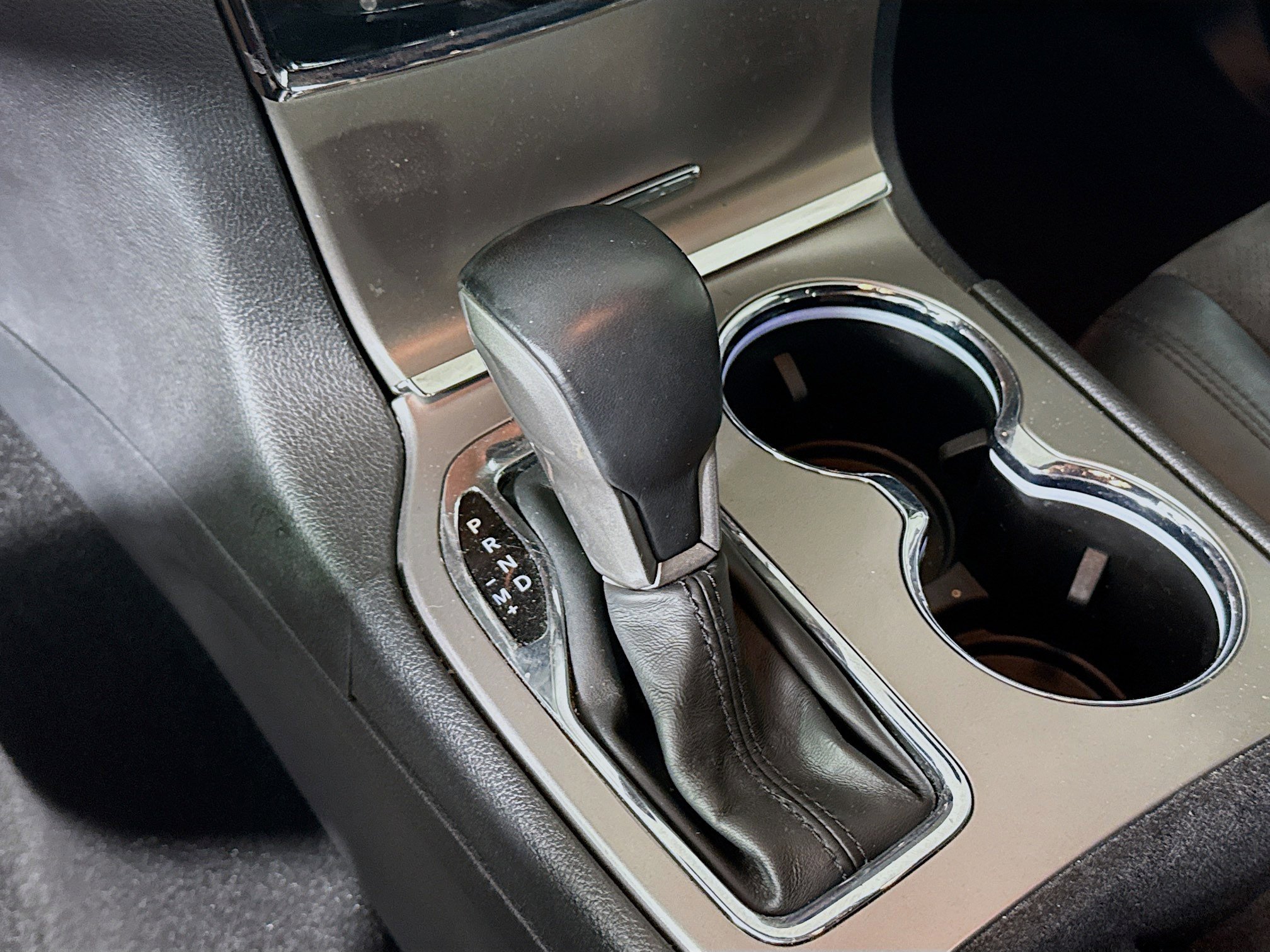 Used 2021 Jeep Grand Cherokee Laredo X image 19