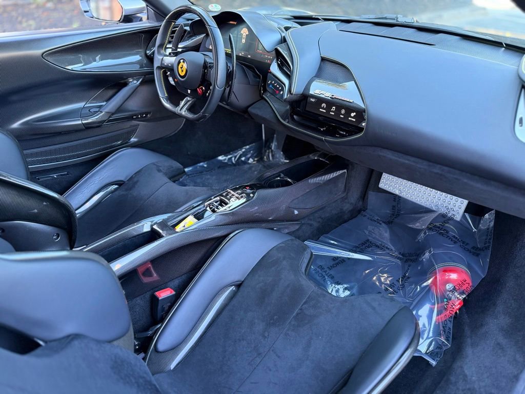 Used 2021 Ferrari SF90 Stradale image 32