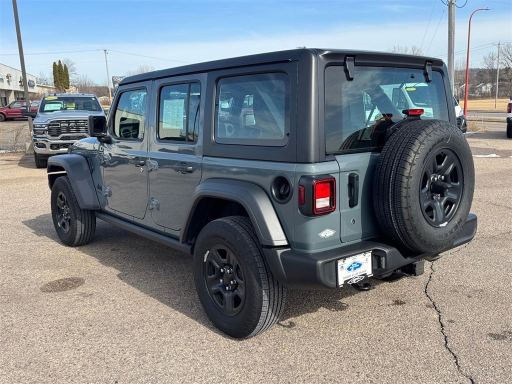 Used 2024 Jeep Wrangler Sport image 4