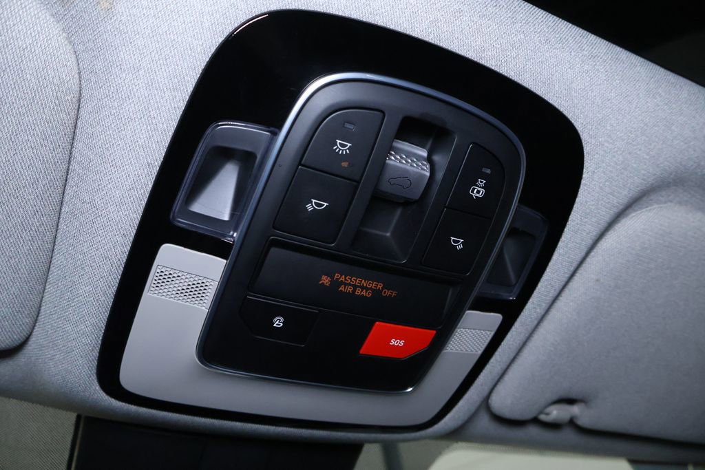 Used 2023 Hyundai Santa Fe Limited image 28