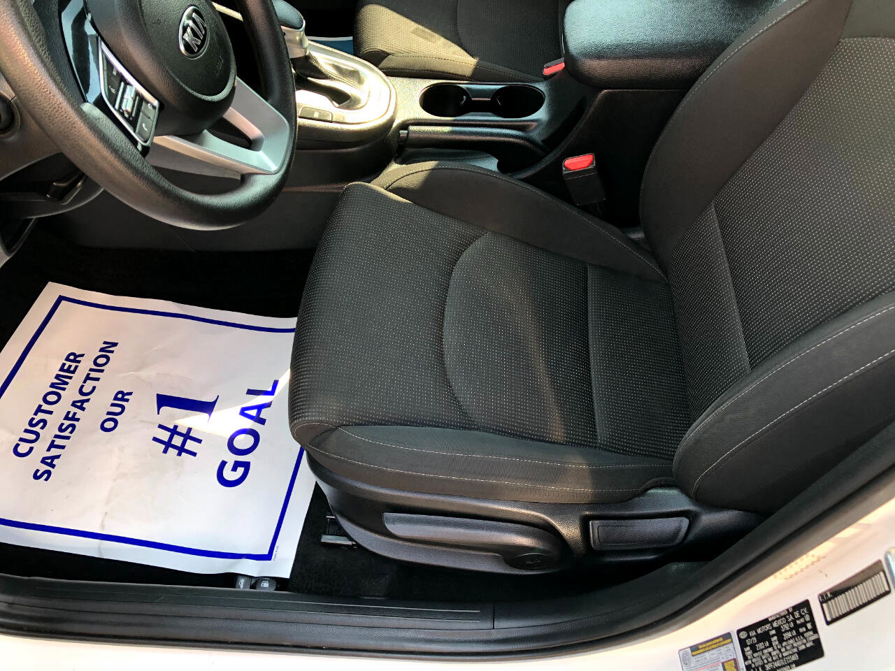 Used 2020 Kia Forte LXS image 10