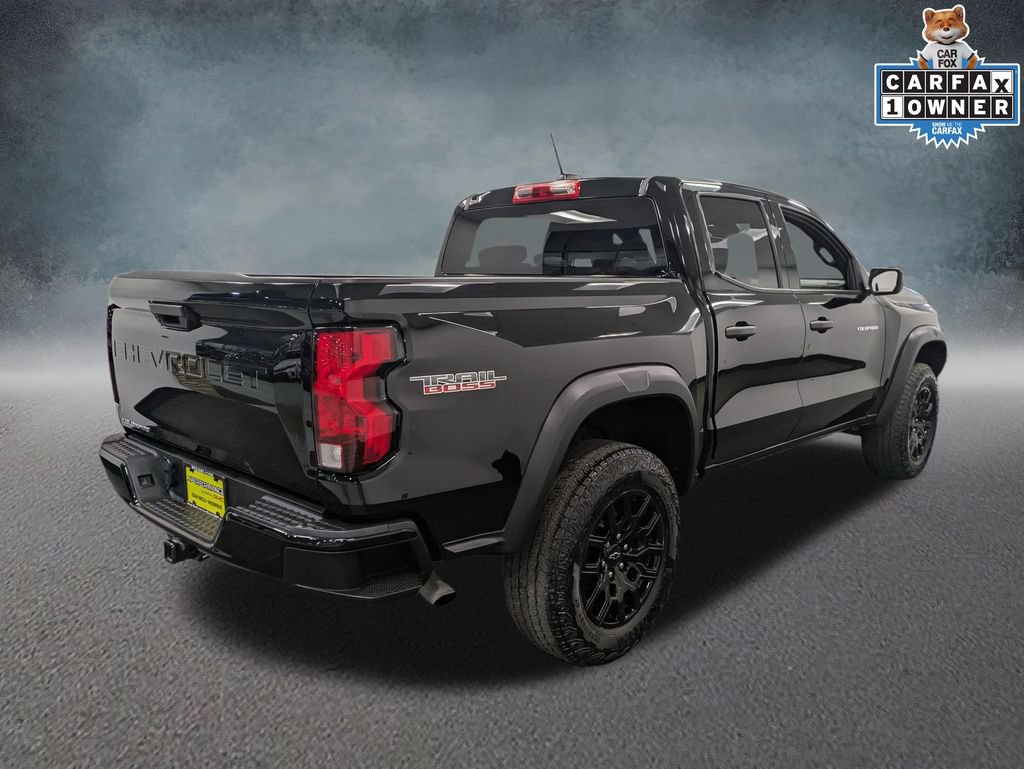 Used 2024 Chevrolet Colorado Trail Boss w/ Advanced Trailering Package AWD/4WD image 4