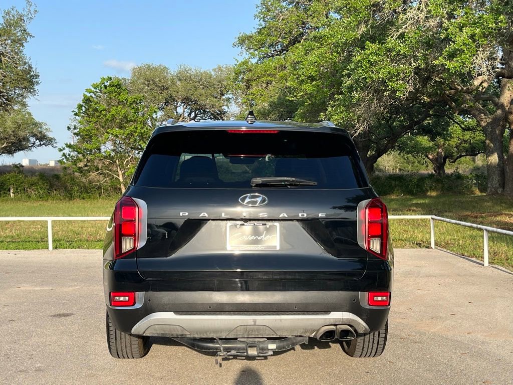 Used 2022 Hyundai Palisade SEL w/ Premium Package AWD/4WD image 6