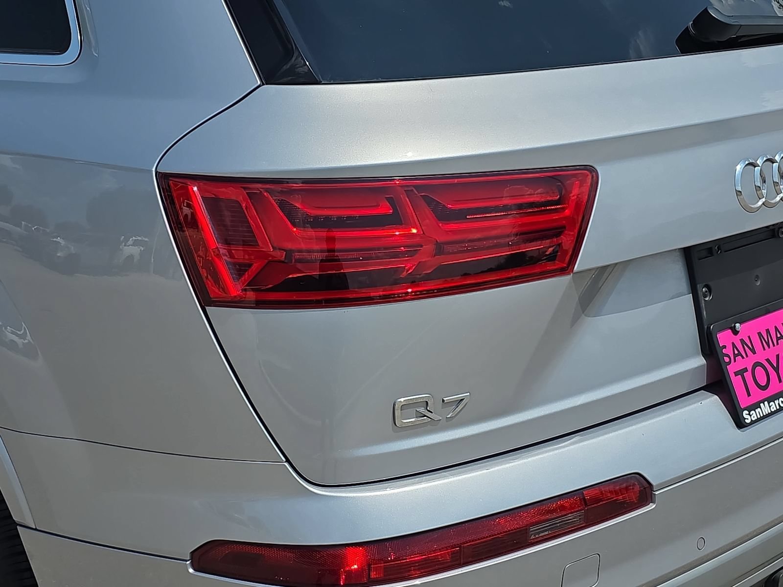 Used 2018 Audi Q7 3.0T Prestige AWD/4WD image 30