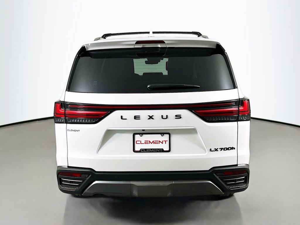Used 2025 Lexus LX 700h Overtrail AWD/4WD image 8