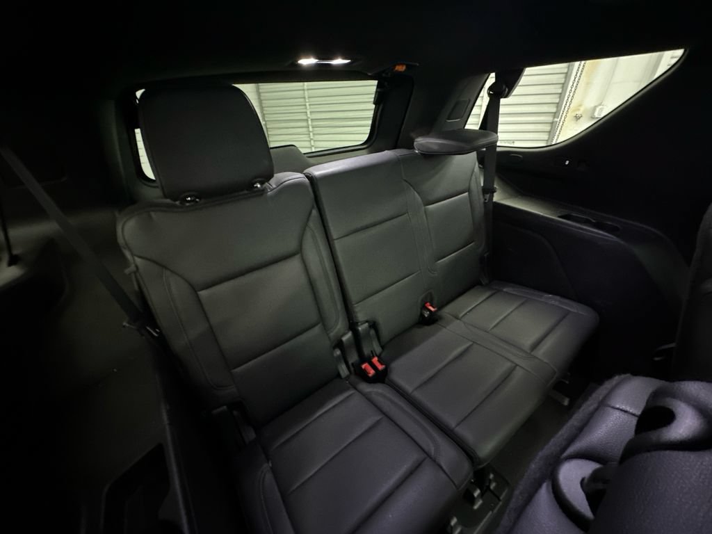 Used 2022 Chevrolet Tahoe LT w/ LT Signature Plus Package RWD image 17