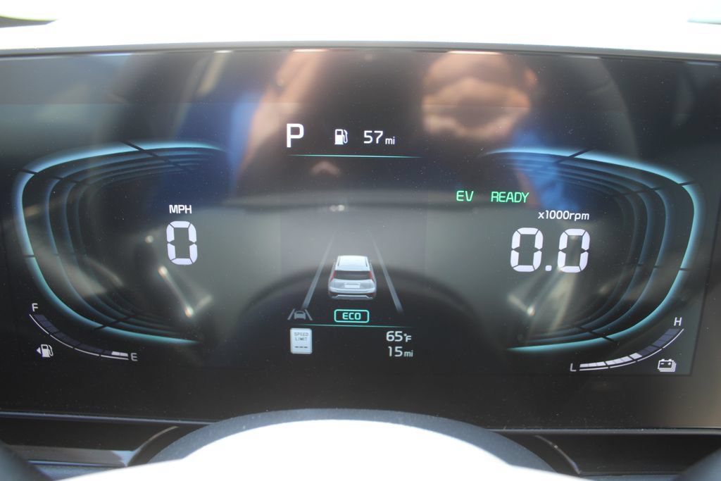 New 2026 Kia Niro FWD image 29